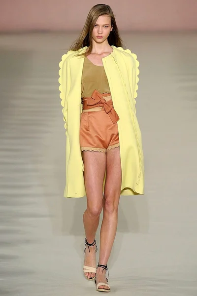 Look 1
